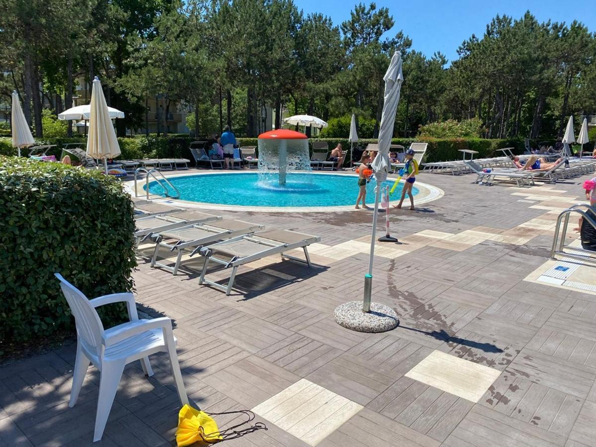 Villaggio Lido Del Sole Bibione Exteriör bild